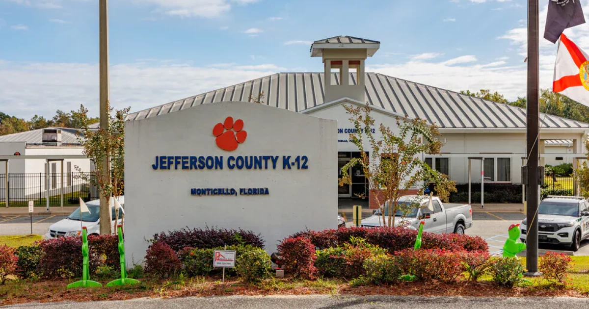 urlhttp3A2F2Fnpr brightspot.s3.amazonaws.com2F9b2Fdd2Fbf70599d4543a58b883a58f4e8632Fjeffersonschools